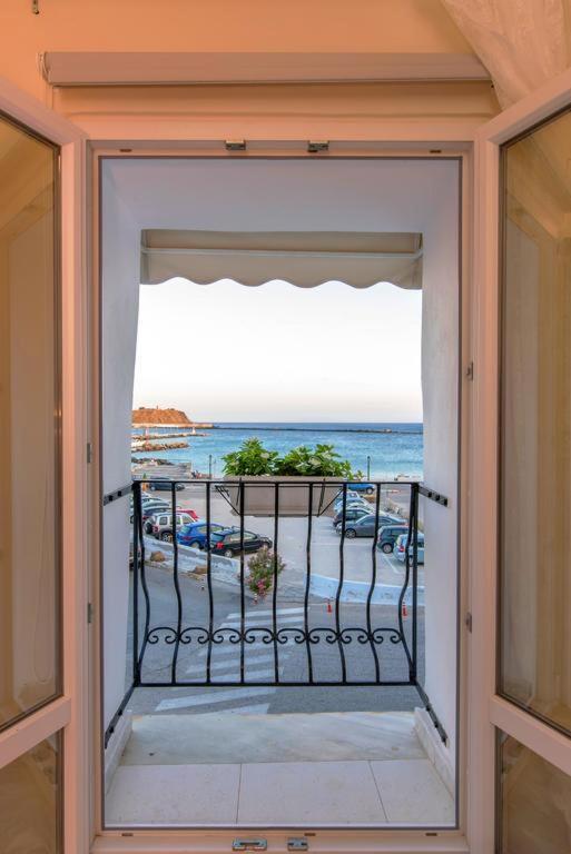 Fratelli Family Rooms Tinos Ngoại thất bức ảnh