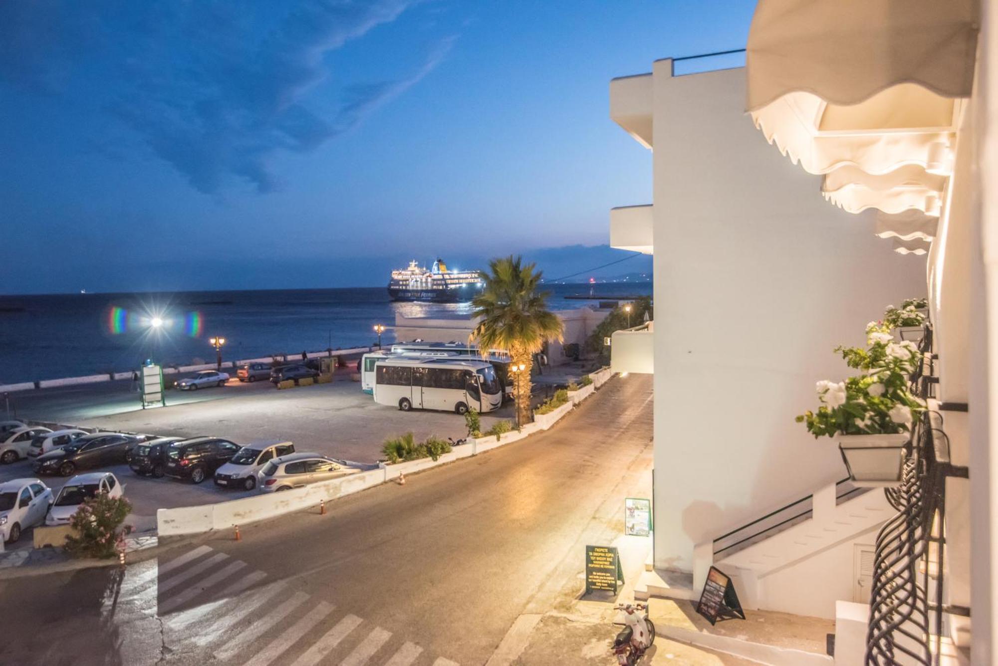 Fratelli Family Rooms Tinos Ngoại thất bức ảnh