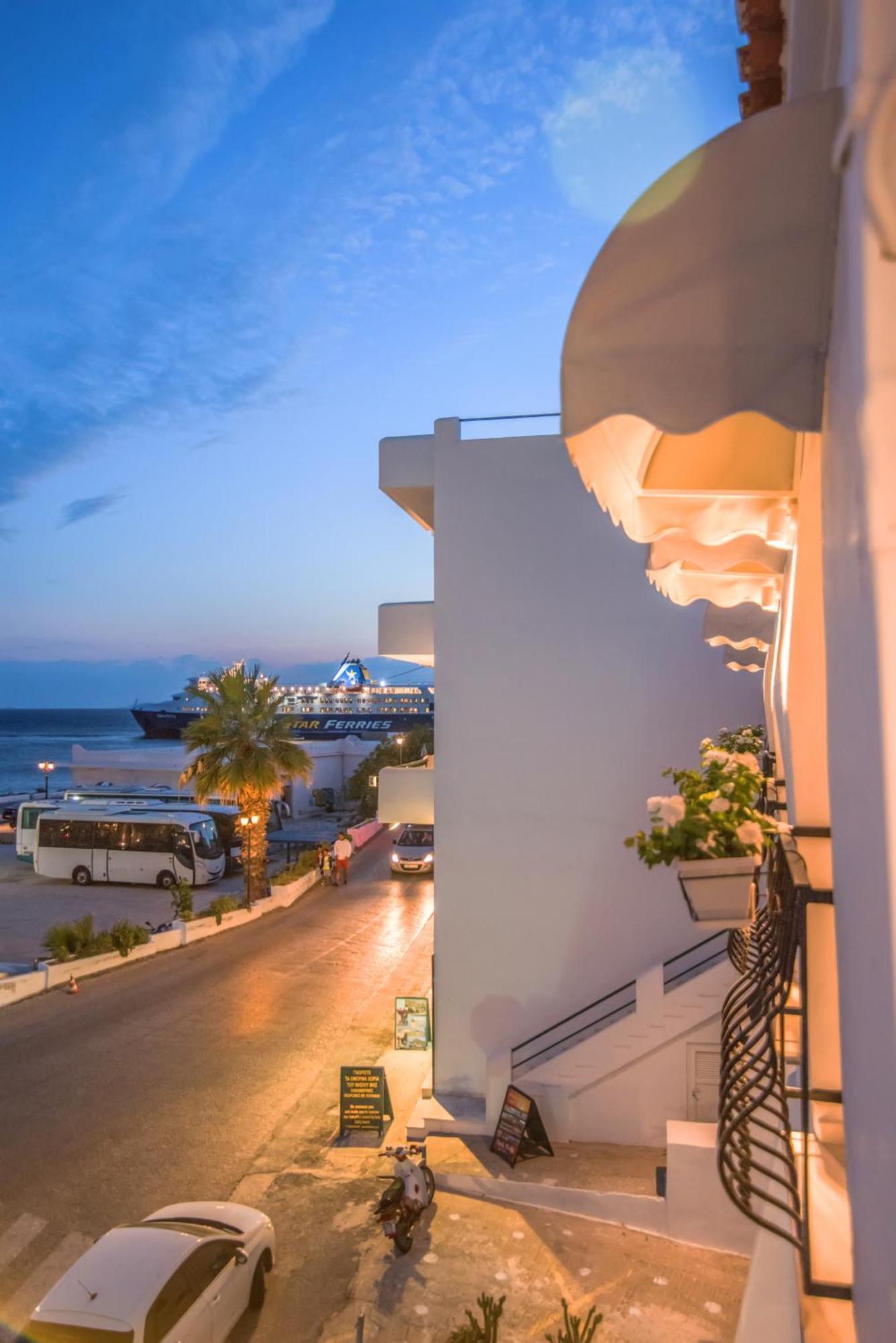 Fratelli Family Rooms Tinos Ngoại thất bức ảnh