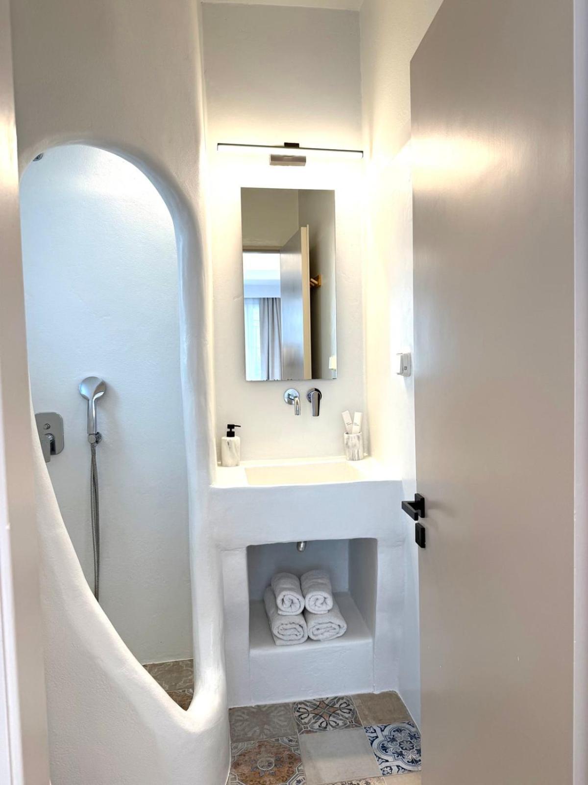 Fratelli Family Rooms Tinos Ngoại thất bức ảnh
